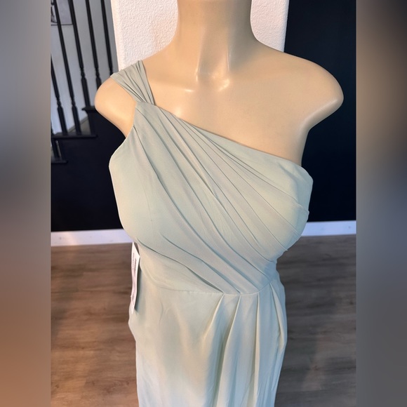 Azazie Carissa Dusty Sage bridesmaid dress size A2 - Picture 5 of 8